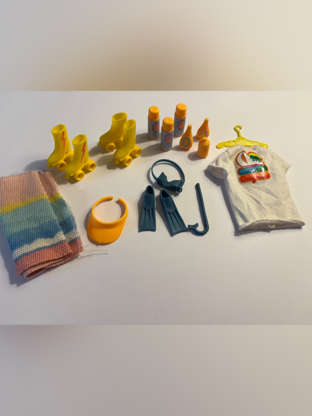 Mattel Barbie 1987 Surf'n Shop California Dream Playset Accessories Vintage 80s